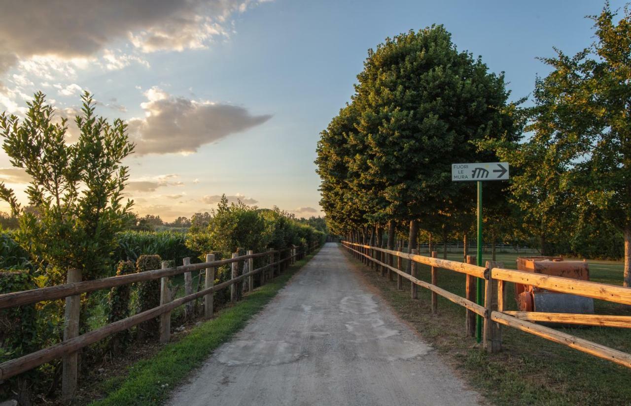 Fuori Le Mura Paestum Kültér fotó